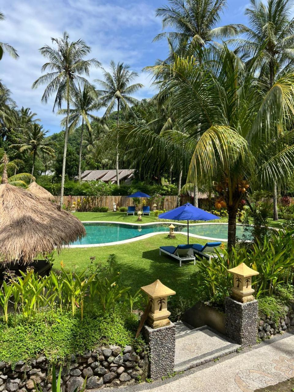 Lendang Luar Villa Senggigi Exterior foto